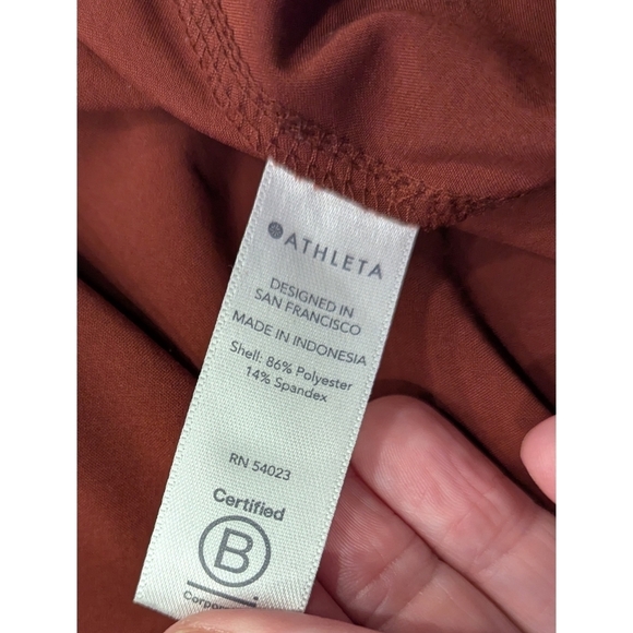 Athleta Skyline Pants In Dark Red Size 10 - Picture 7 of 8